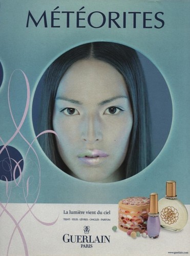 Publicité papier parfum - papier,